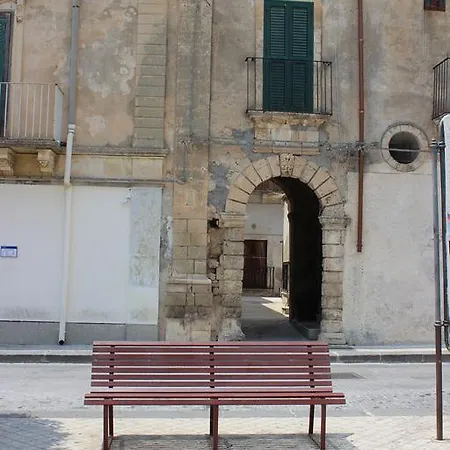 La Casa Fiorita Apartment Noto